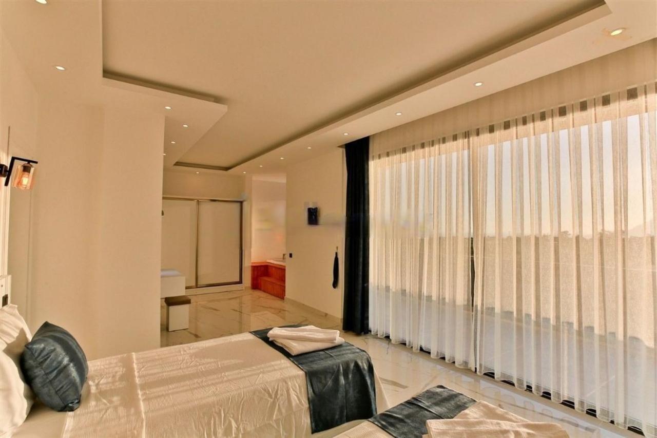 Villa Lycian-Kalkan 3 Bedroom-2 Jakuzzies-Sauna-Turkish Hamam-Huge Private Pool And Lovely Garden Kas Exterior foto