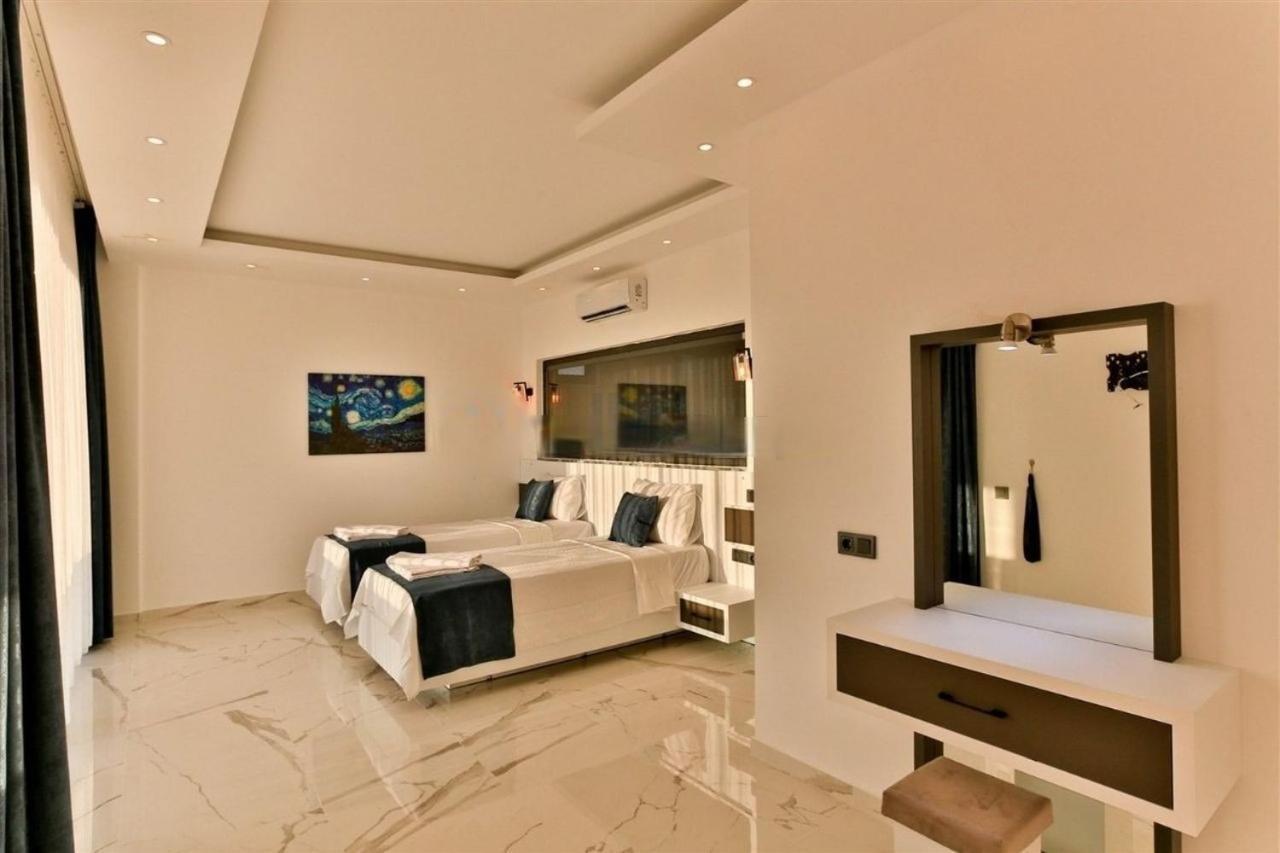 Villa Lycian-Kalkan 3 Bedroom-2 Jakuzzies-Sauna-Turkish Hamam-Huge Private Pool And Lovely Garden Kas Exterior foto