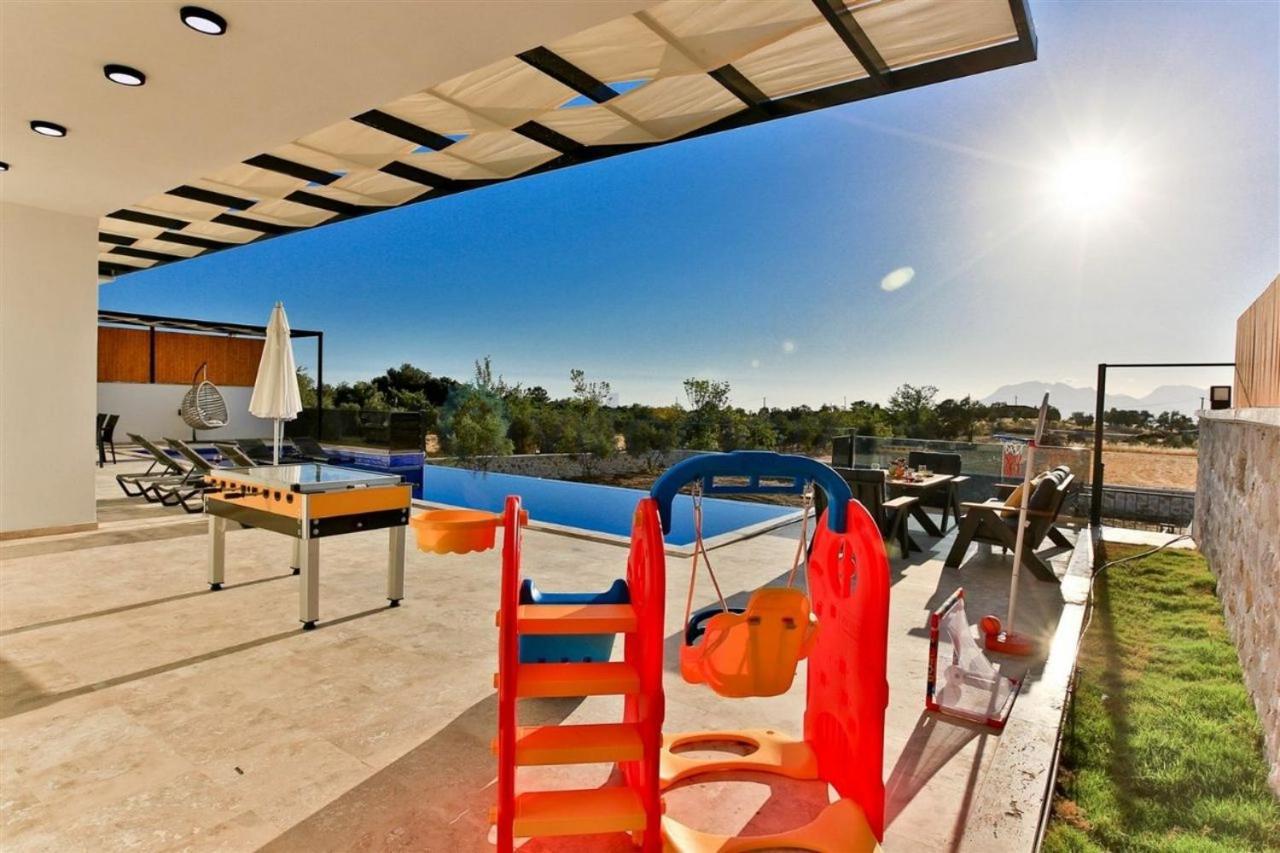 Villa Lycian-Kalkan 3 Bedroom-2 Jakuzzies-Sauna-Turkish Hamam-Huge Private Pool And Lovely Garden Kas Exterior foto