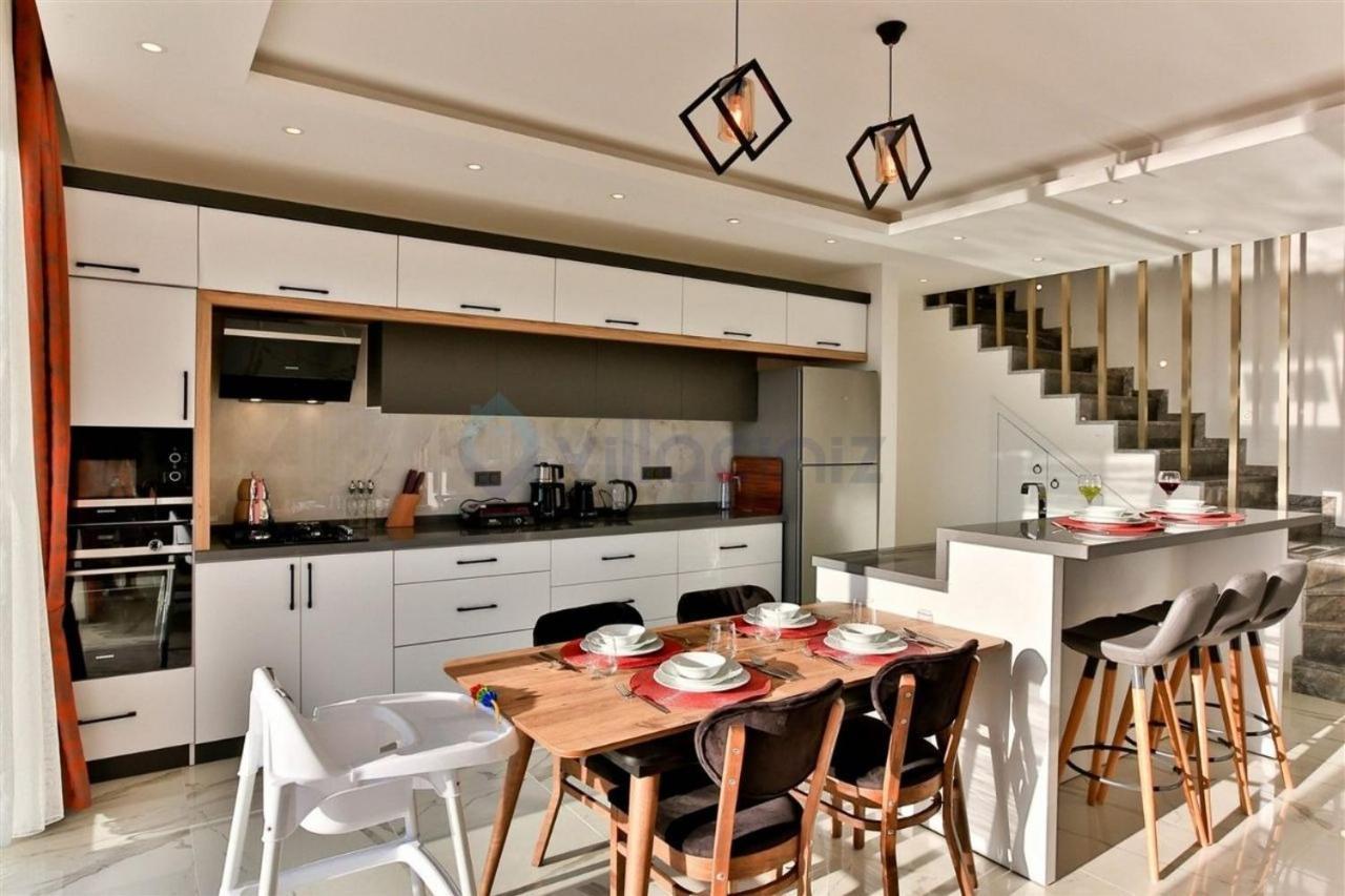 Villa Lycian-Kalkan 3 Bedroom-2 Jakuzzies-Sauna-Turkish Hamam-Huge Private Pool And Lovely Garden Kas Exterior foto