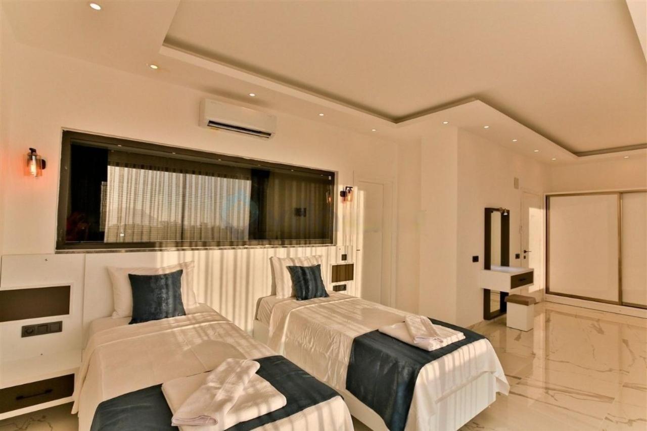 Villa Lycian-Kalkan 3 Bedroom-2 Jakuzzies-Sauna-Turkish Hamam-Huge Private Pool And Lovely Garden Kas Exterior foto